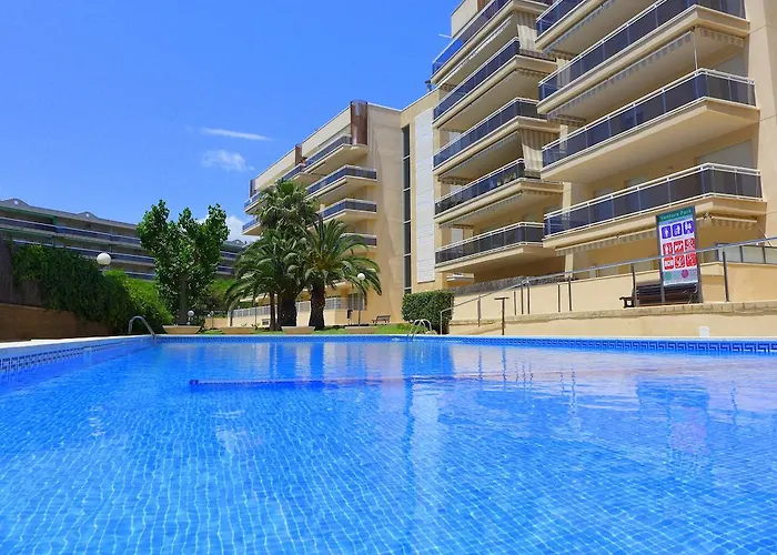 Rentalmar Ventura Village Families